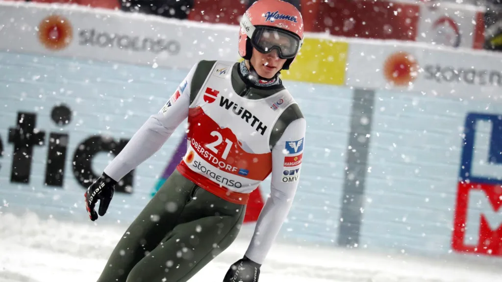 Rakouský skokan Jan Hörl