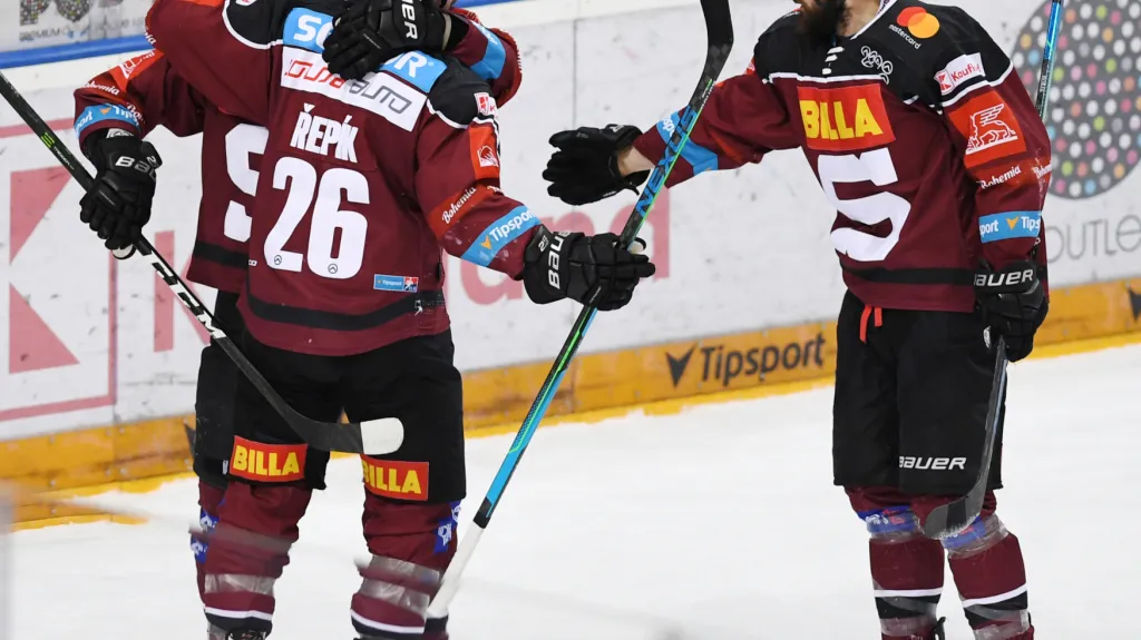 Hokejisté Sparty se radují