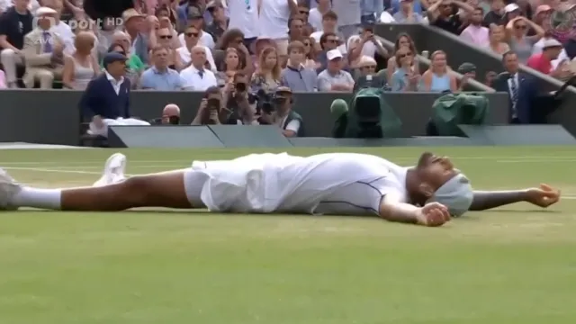 Nadal zvládl ve Wimbledonu drama s Fritzem