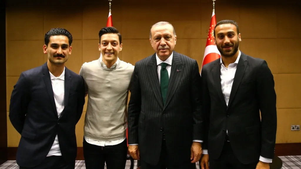 Gündogan, Özil a Tosun při setkání s Erdoganem