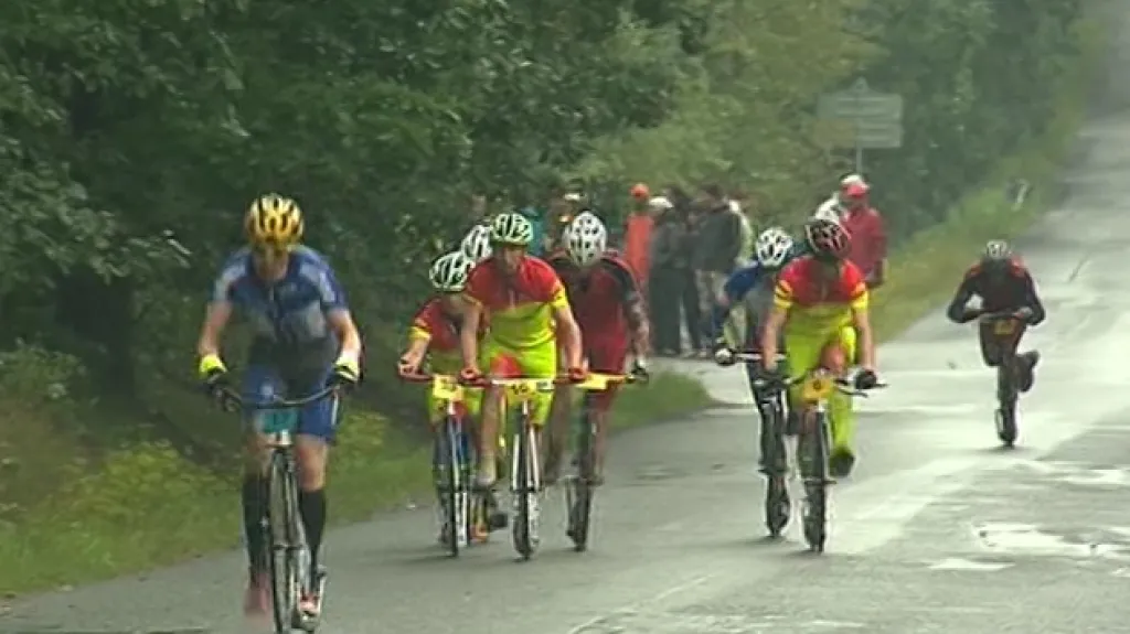 Kulka se stal mistrem světa v koloběhu na 32 kilometrů