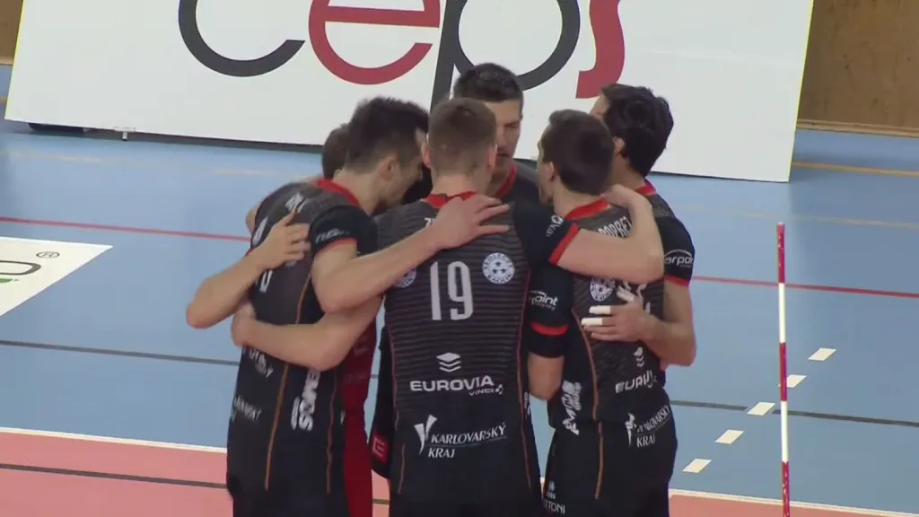 Karlovarští volejbalisté si poradili s Příbramí