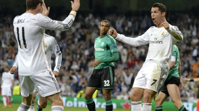 Bale slaví s Ronaldem