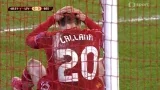 Šance v utkání Liverpool - Besiktas: Lallana z malého vápna přestřelil (49. min.)