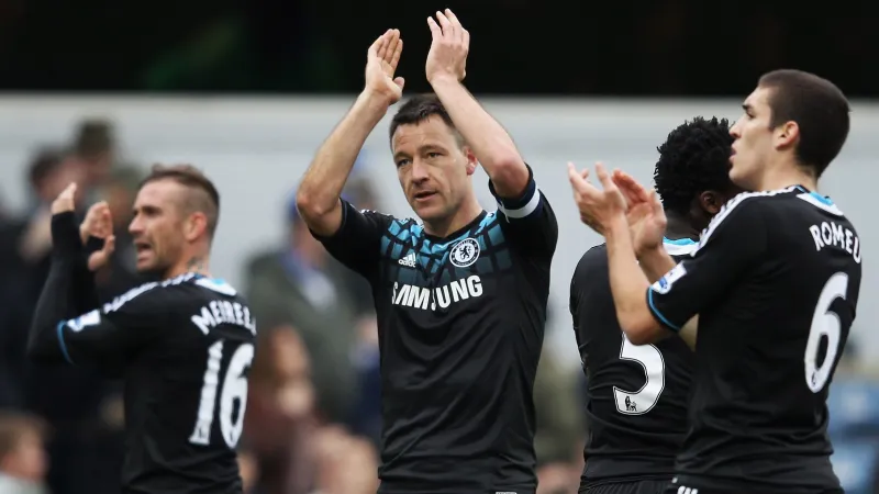 Obránce Chelsea John Terry