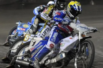 Závody na ploché dráze