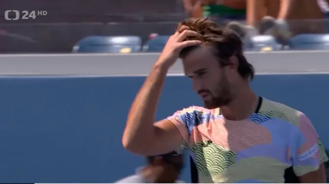 Macháč prochází US Open bez ztráty setu, Menšík vypadl