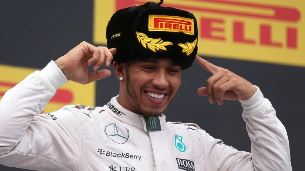 Lewis Hamilton po triumfu v Soči