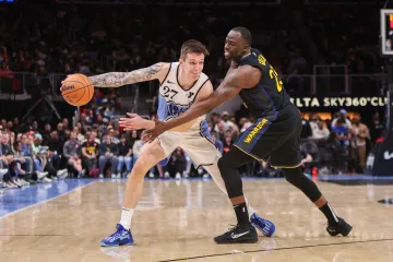 Vít Krejčí v zápase s Golden State