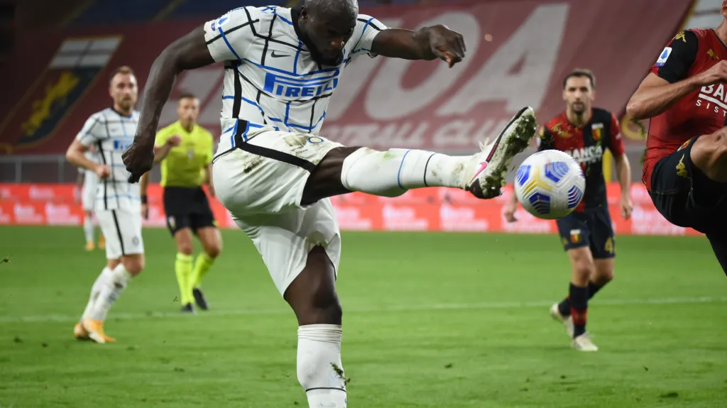 Romelu Lukaku proti Janovu