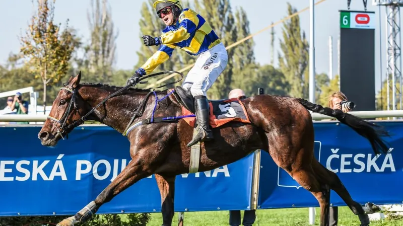 Mahony s Markem Stromským triumfoval v Ceně Labe