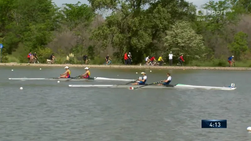 Finále A s Flamíkovou a Šantrůčkovou