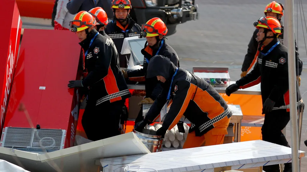 Hasiči zasahují při silném větru v Pchjongčchangu