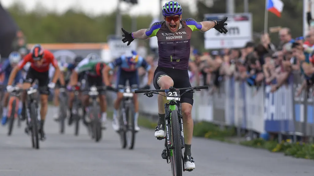 V Novém Městě vyhrál německý cyklista Luca Schwarzbauer