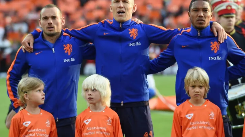 Wesley Sneijder, Arjen Robben a  Jonathan de Guzman
