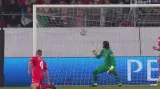 Gól v utkání Švýcarsko - Česko: Schick - 2:1 (45. min.)