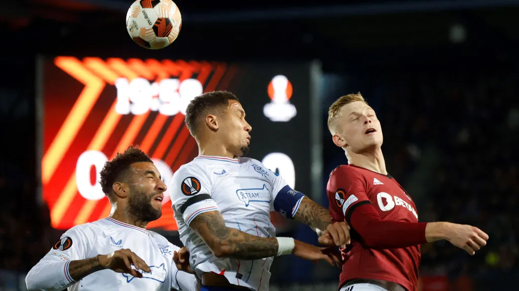 Filip Panák v hlavičkovém souboji