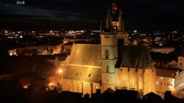 iReportér: V Hradci se konal noční běh