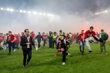 Dohra derby. Slavia uzavře tribunu Sever, Chorý a Douděra jsou vyřazeni z týmu