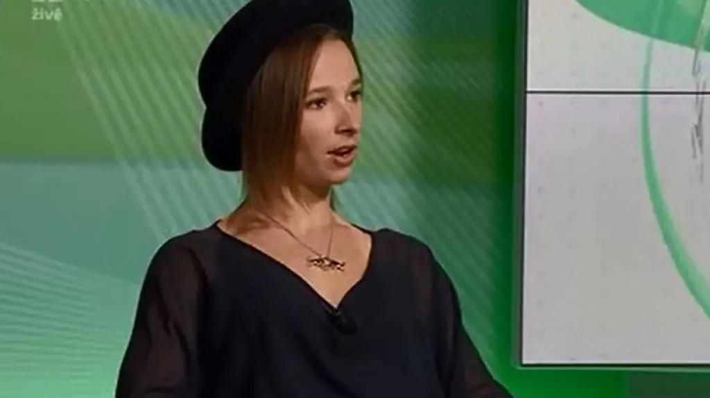 Host Sportovních zpráv: Šárka Pančochová
