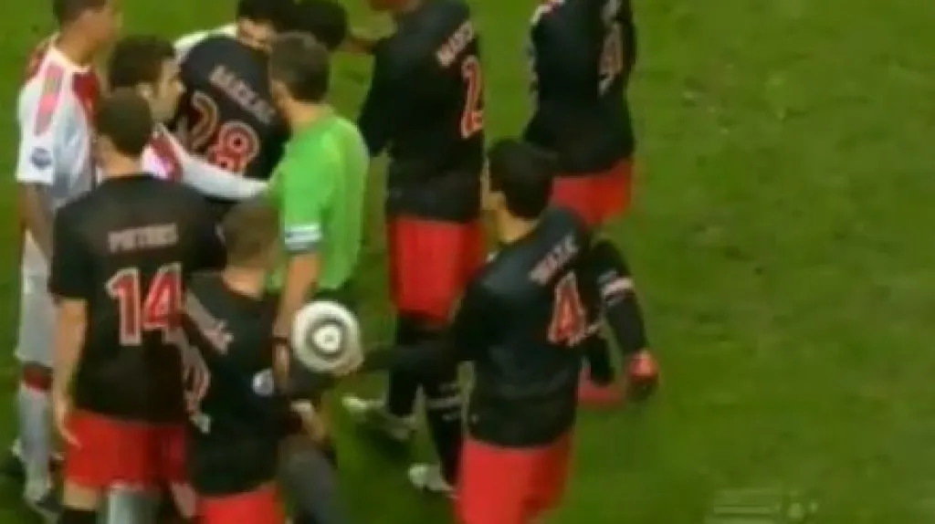 Suárez kousá do Bakkaly