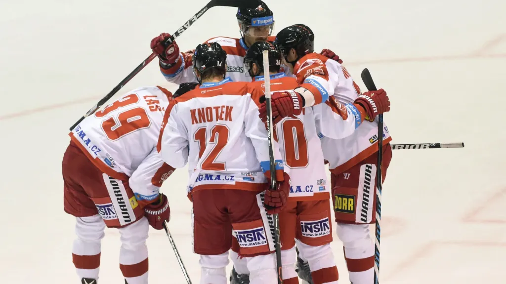 Radující se hokejisté Olomouce