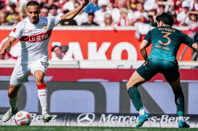 Dortmund se opět kvalifikoval do Ligy mistrů, Stuttgart s Brémami jen remizoval
