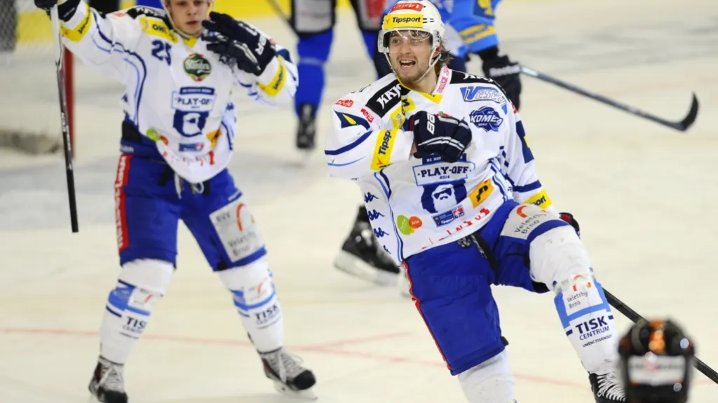 Hynek Zohorna z Brna se raduje z gólu