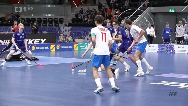 Čeští junioři skončili druzí na MS ve florbale