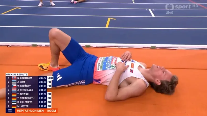 Závěrečný běh na 1000 m v soutěži sedmibojařů