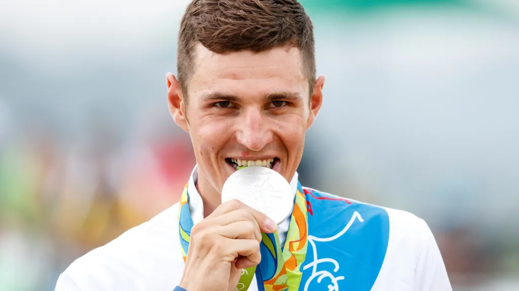 Jaroslav Kulhavý se stříbrnou medailí z OH