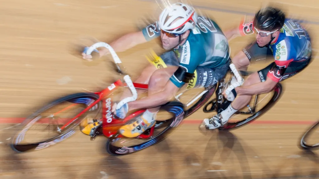 Bláha s Hačeckým dojeli na MS dráhařů šestí