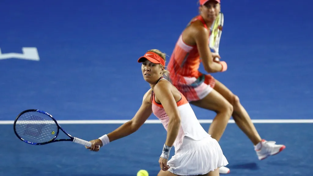 Lucie Hradecká a Andrea Hlaváčková