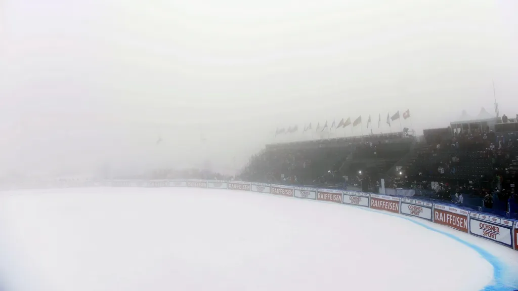 Sjezd v Lenzerheide byl zrušel kvůli mlze