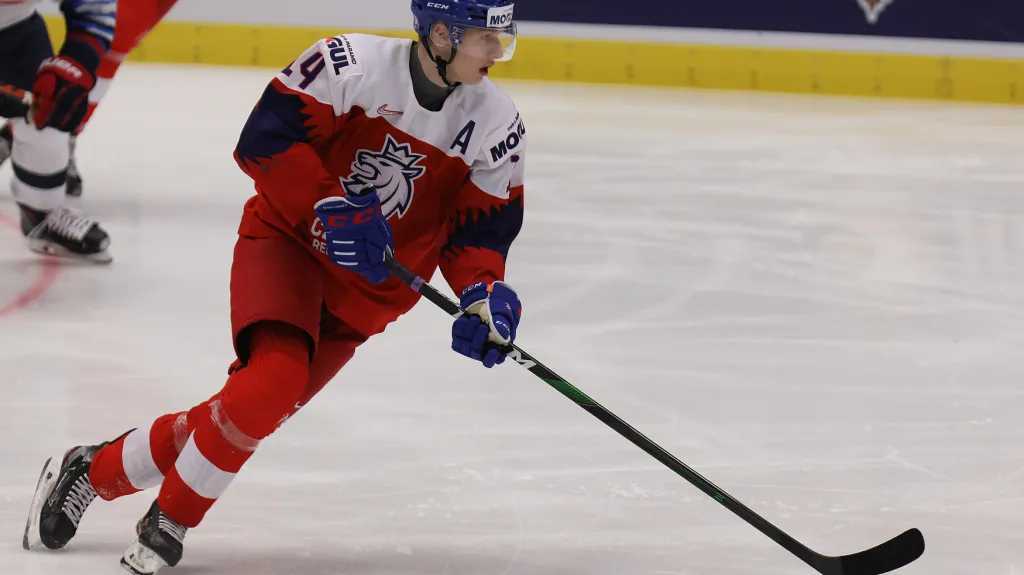 Útočník dvacítky Jan Jeník