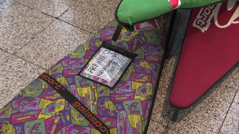 Před odletem do Penrithu se řešilo, jak dostat na místo v pořádku lodě