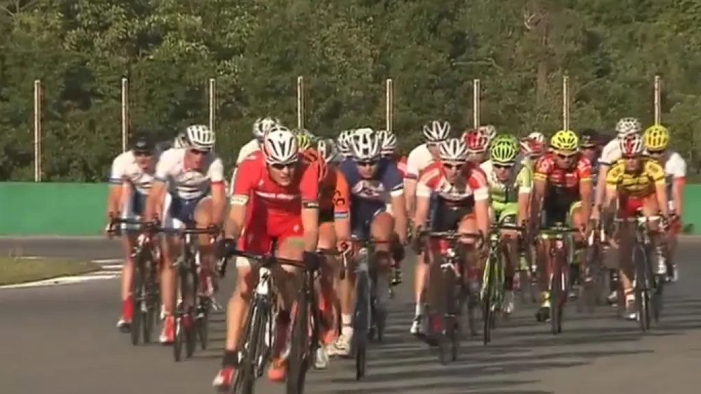 Prvního závodu Specialized Cupu se zúčastnil i Jaroslav Kulhavý