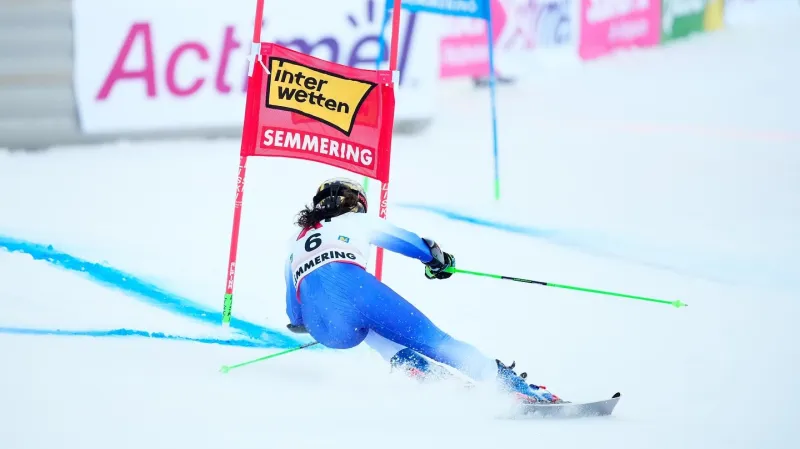 Vítězná jízda Federici Brignoneové v obřím slalomu v Semmeringu