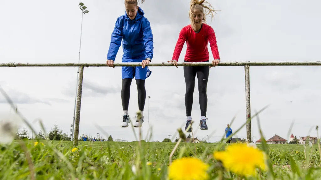 Kateřina a Karolína Elhotovy