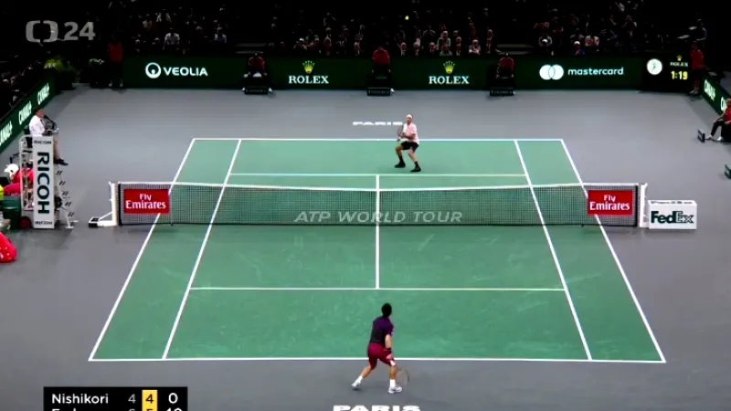 Djokovičova a Federerova cesta se v Paříži střetne v semifinále