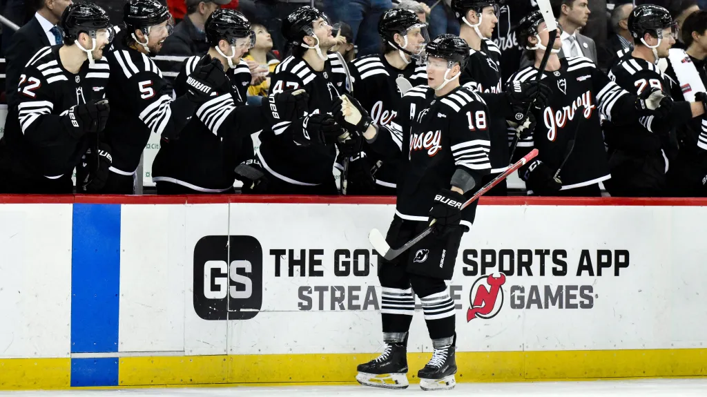 Ondřej Palát slaví gól proti Pittsburghu