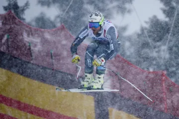Kjetil Jansrud si ve vánici letí pro titul mistra světa