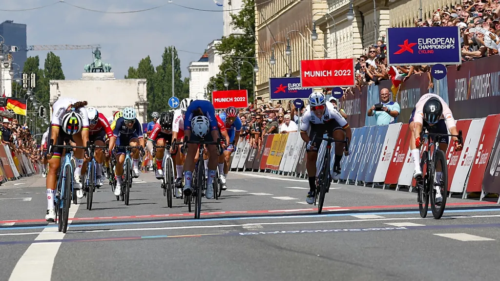 Těsný finiš Loreny Wiebesové