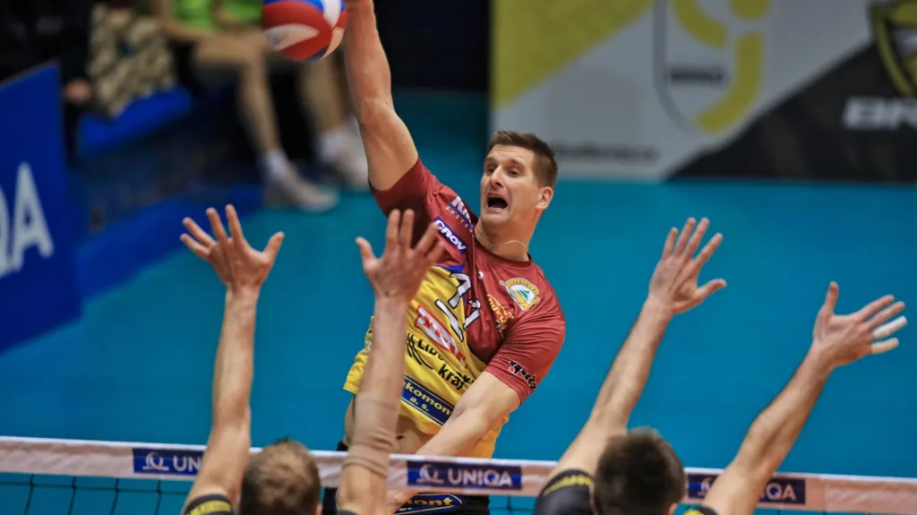 Jan Štokr z Liberce smečuje