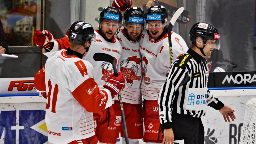 Hráči Olomouce se radují z gólu