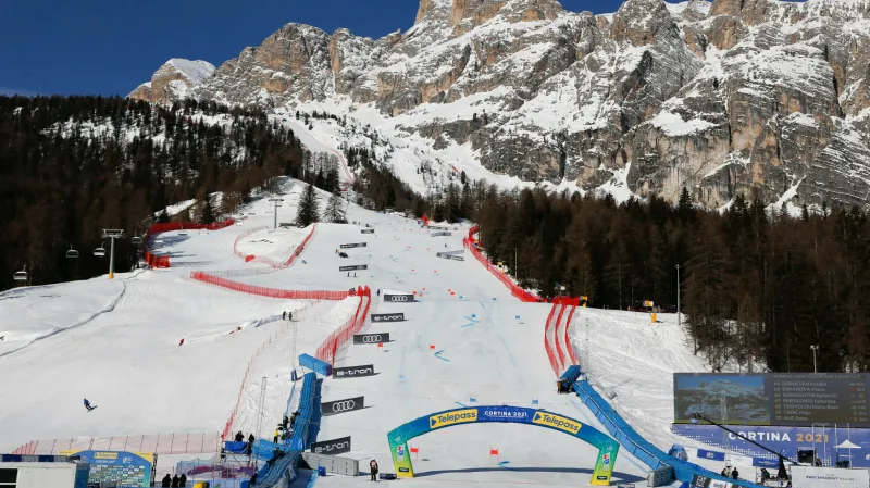 Jízdy nejlepších lyžařek v 2. kole obřího slalomu na MS