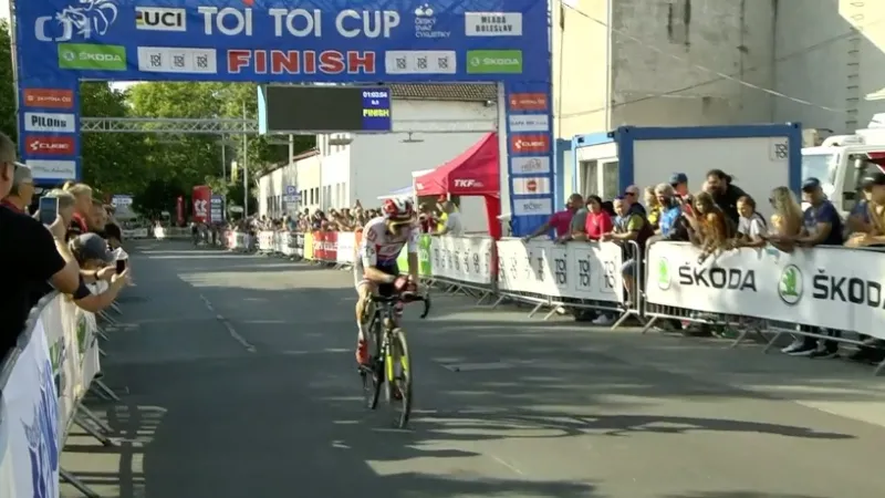 Úvodní pohárový závod cyklokrosařů v M. Boleslavi vyhráli Boroš a Havlíková