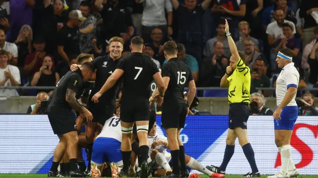 Nový Zéland – Itálie: Protiútok All Blacks a položení Marka Teley