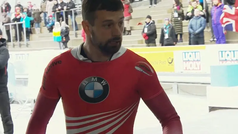 Fantastická 1. jízda Martinse Dukurse