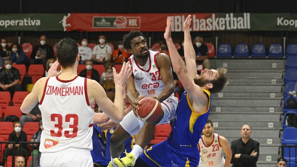 První finále Nymburk - Opava